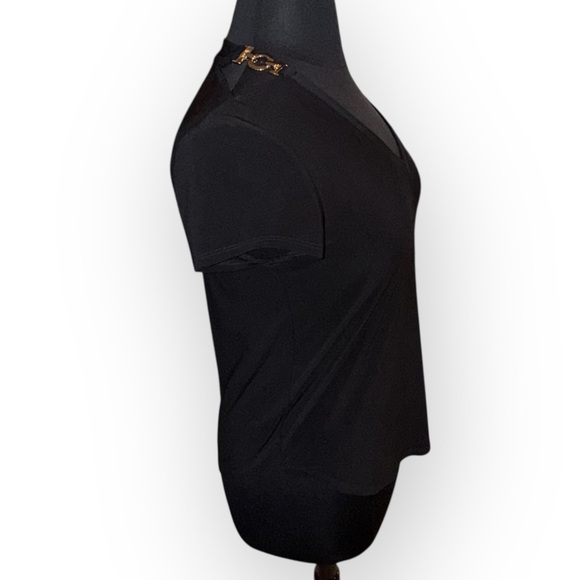 JOSEPH RIBKOFF Jersey Knit T-shirt w/ Gold Metal Accent - 12 Black - Picture 4 of 13